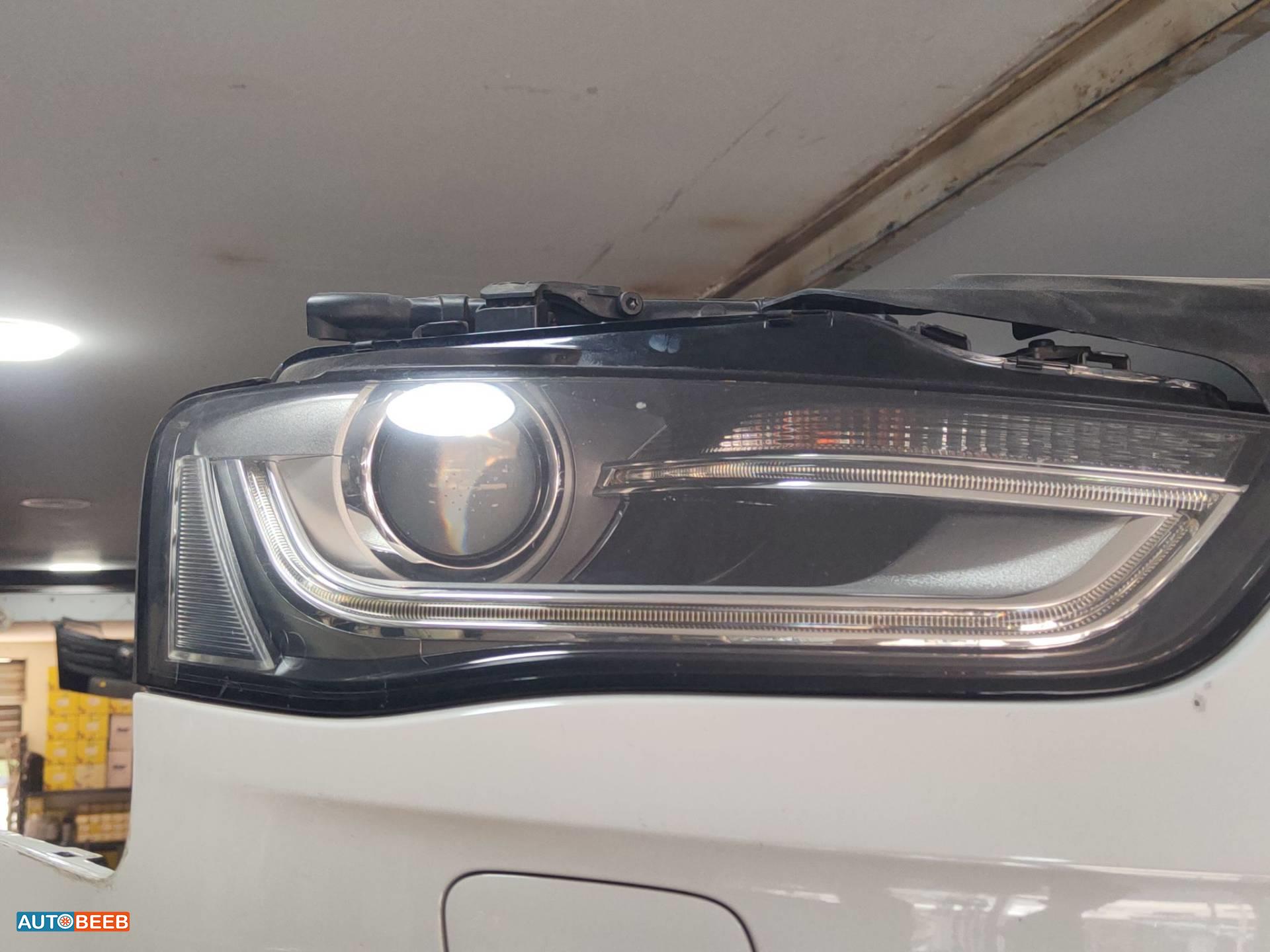 ضوء امامي يمين اودي a4 2014 2015