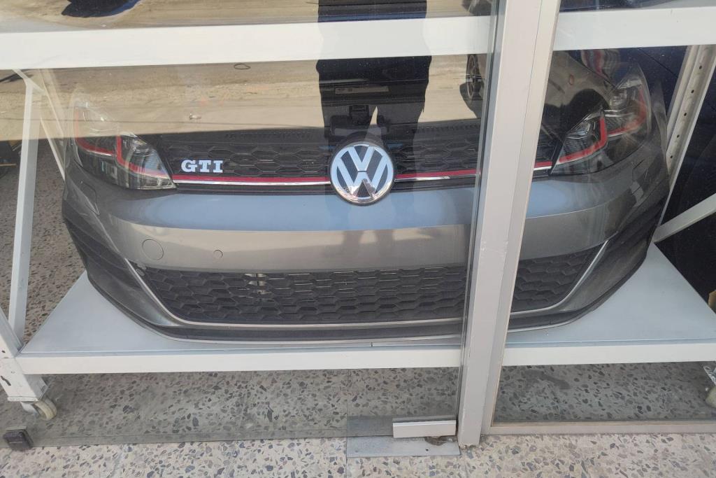 Body  Bumper Volkswagen Golf GTI