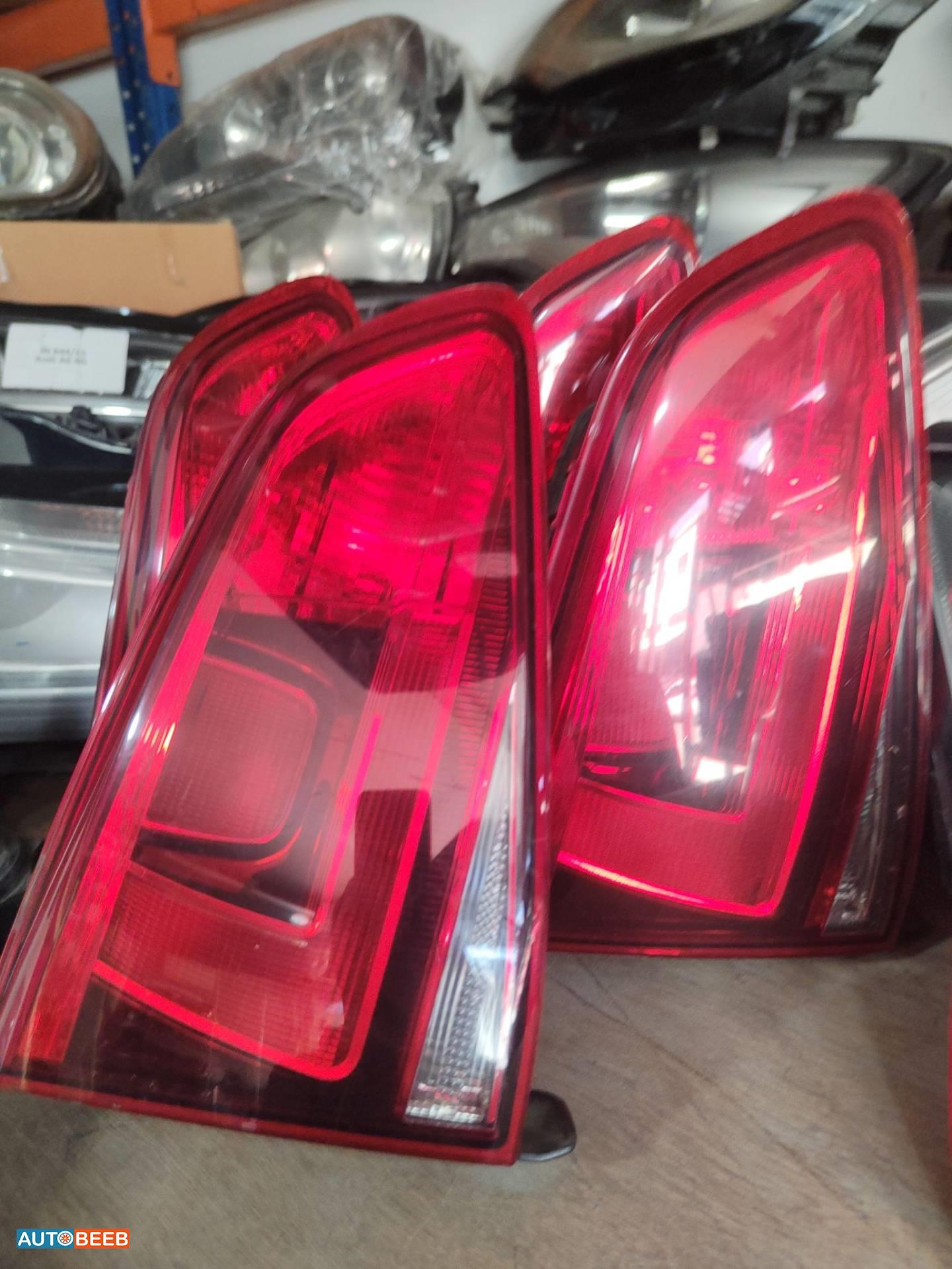 عاكسة غطاء خلفي فولكس فاجن eجولف 2016 2017