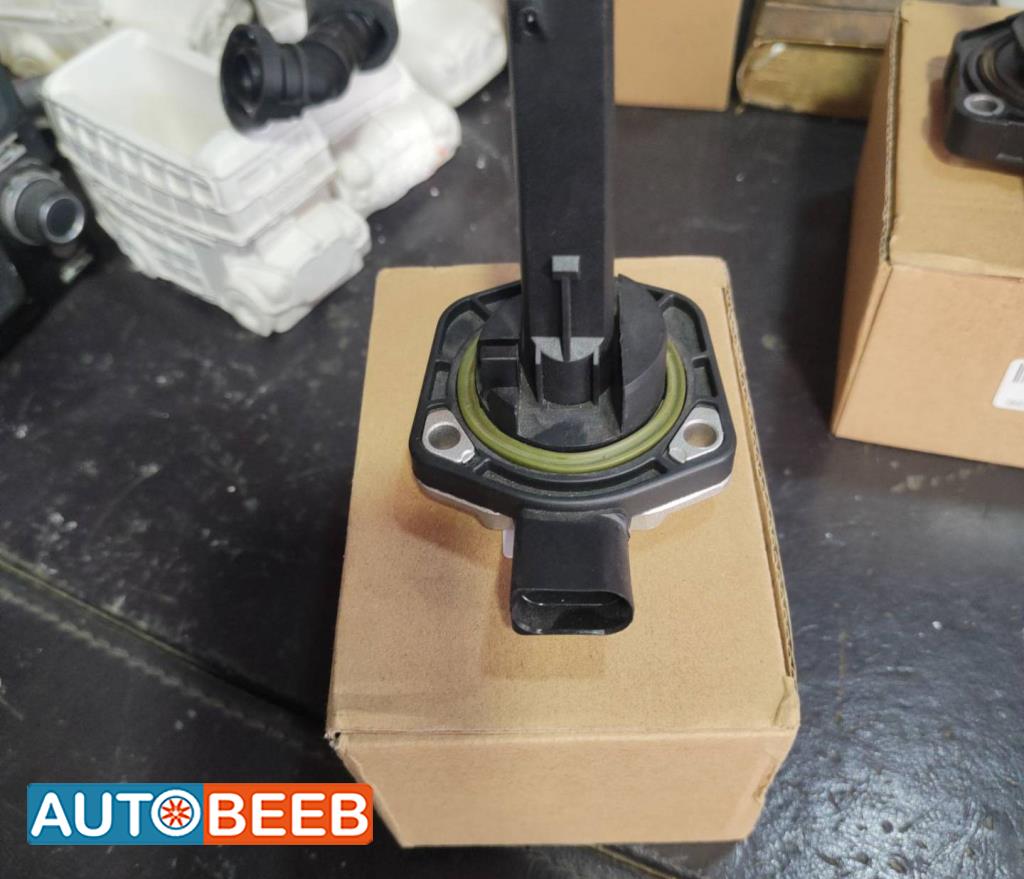 حساس زيت اودي a4 2014 2015