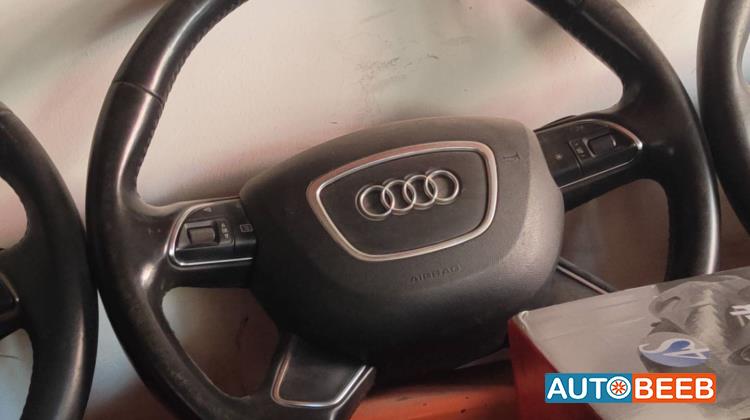 Cabin  Steering Wheel Audi Q7