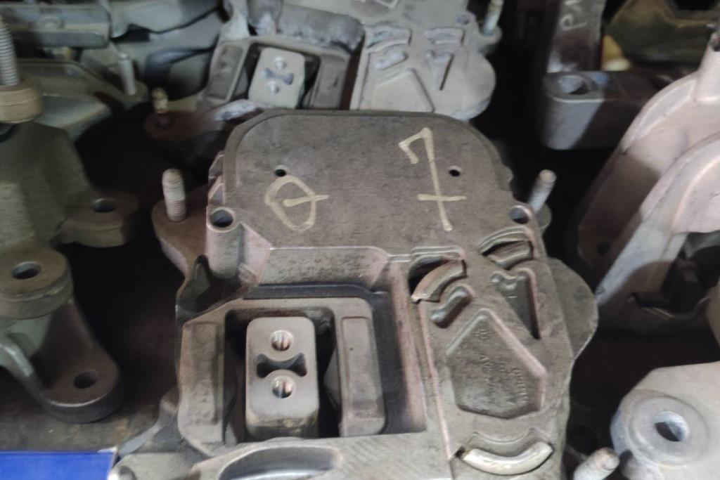 كرسي جير اودي Q7 2017 2018