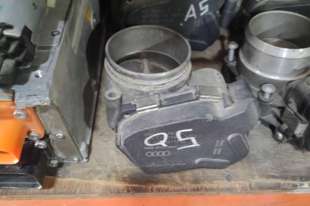 كابك دعسة اودي Q5 2010 2011 2012 2013 2014