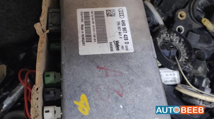 كومبيوتر كاميرا خلفيه أودي a8 2012 2013 2014 2015 2016