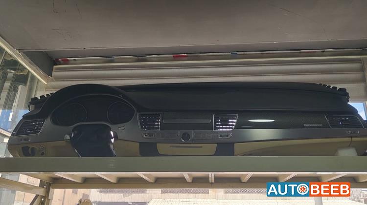 تابلوه اودي s8 2012 2013 