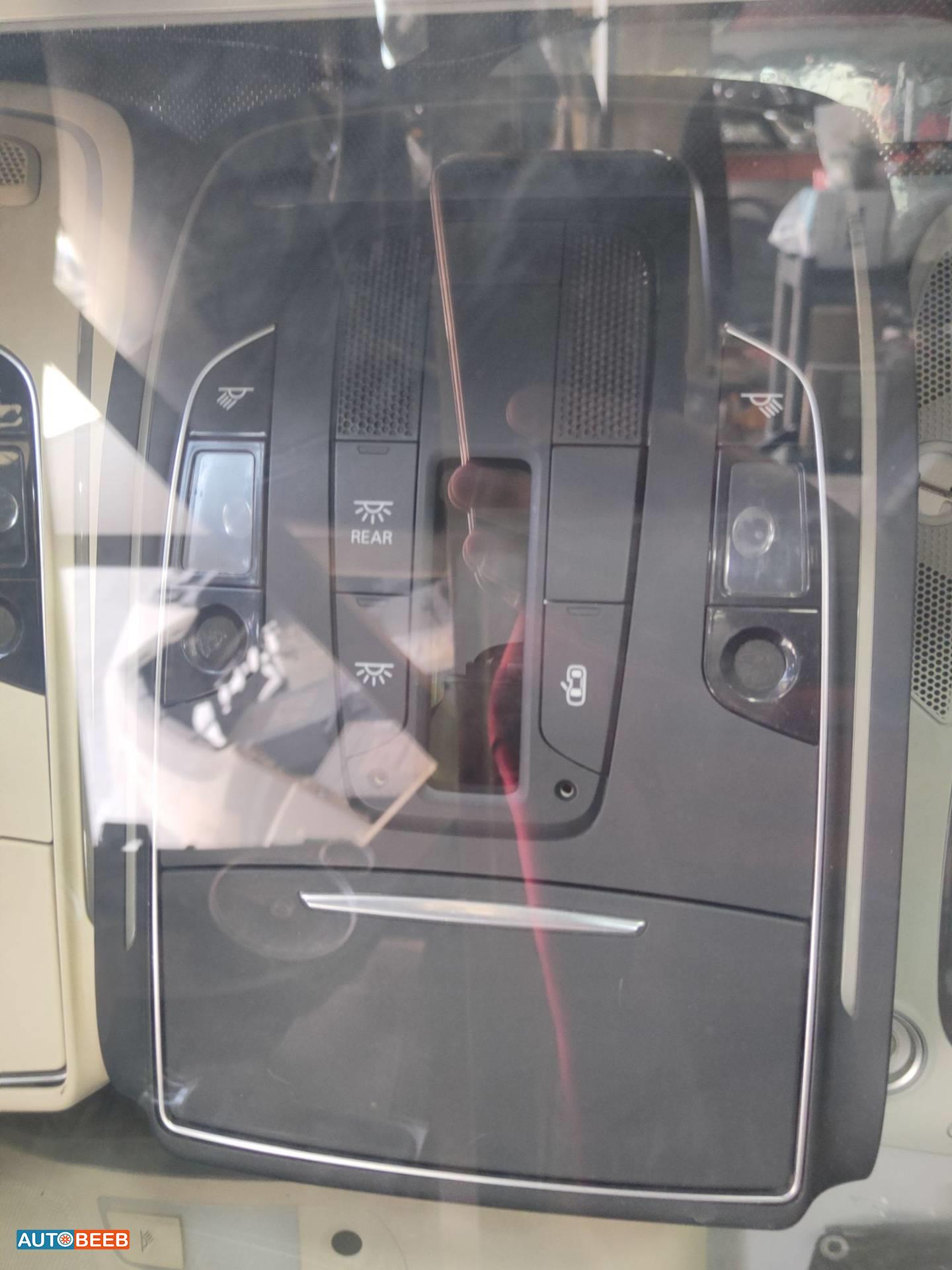 Lights Cabin Light  Audi A8