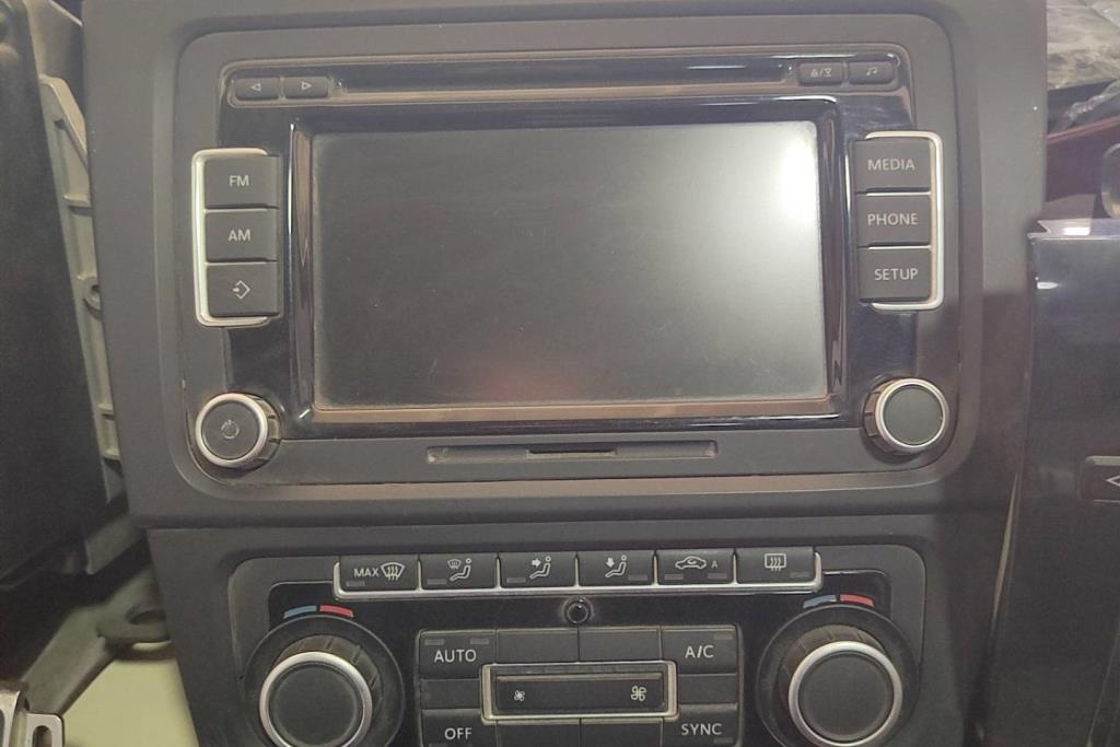 Electronics DVD Player Volkswagen Tiguan