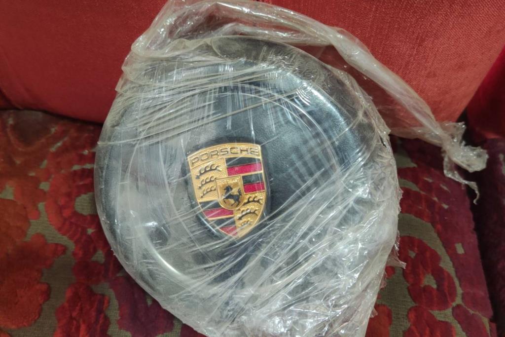 ايرباغ ستيرنج بورش كايين 2014 2015