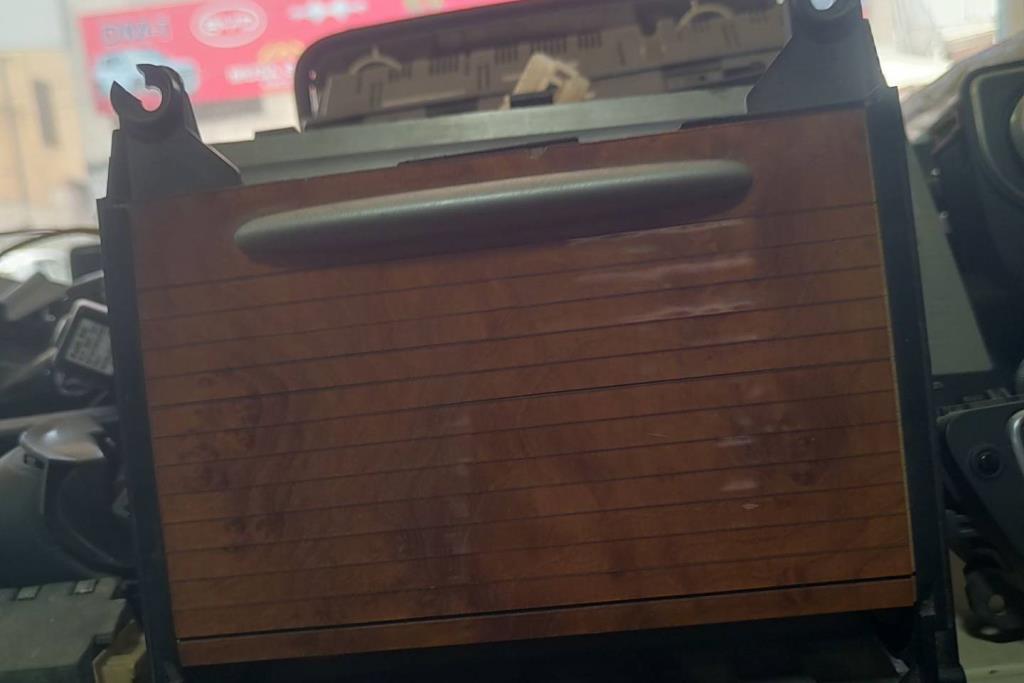 كب هولدر اودي a8 2007 2008