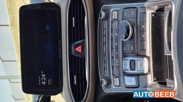 Hyundai Santa Fe 2023