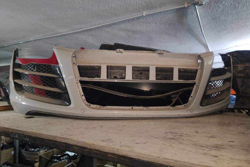 Body  Bumper Audi R8