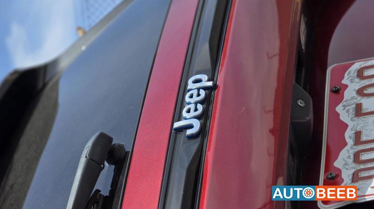 جيب جراند شيروكي 2023