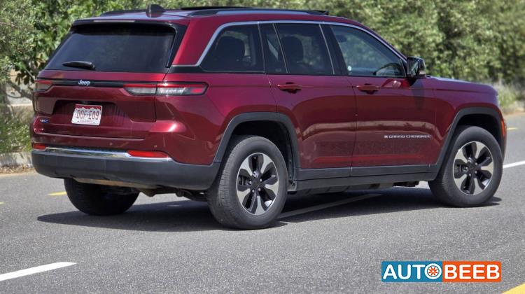 جيب جراند شيروكي 2023