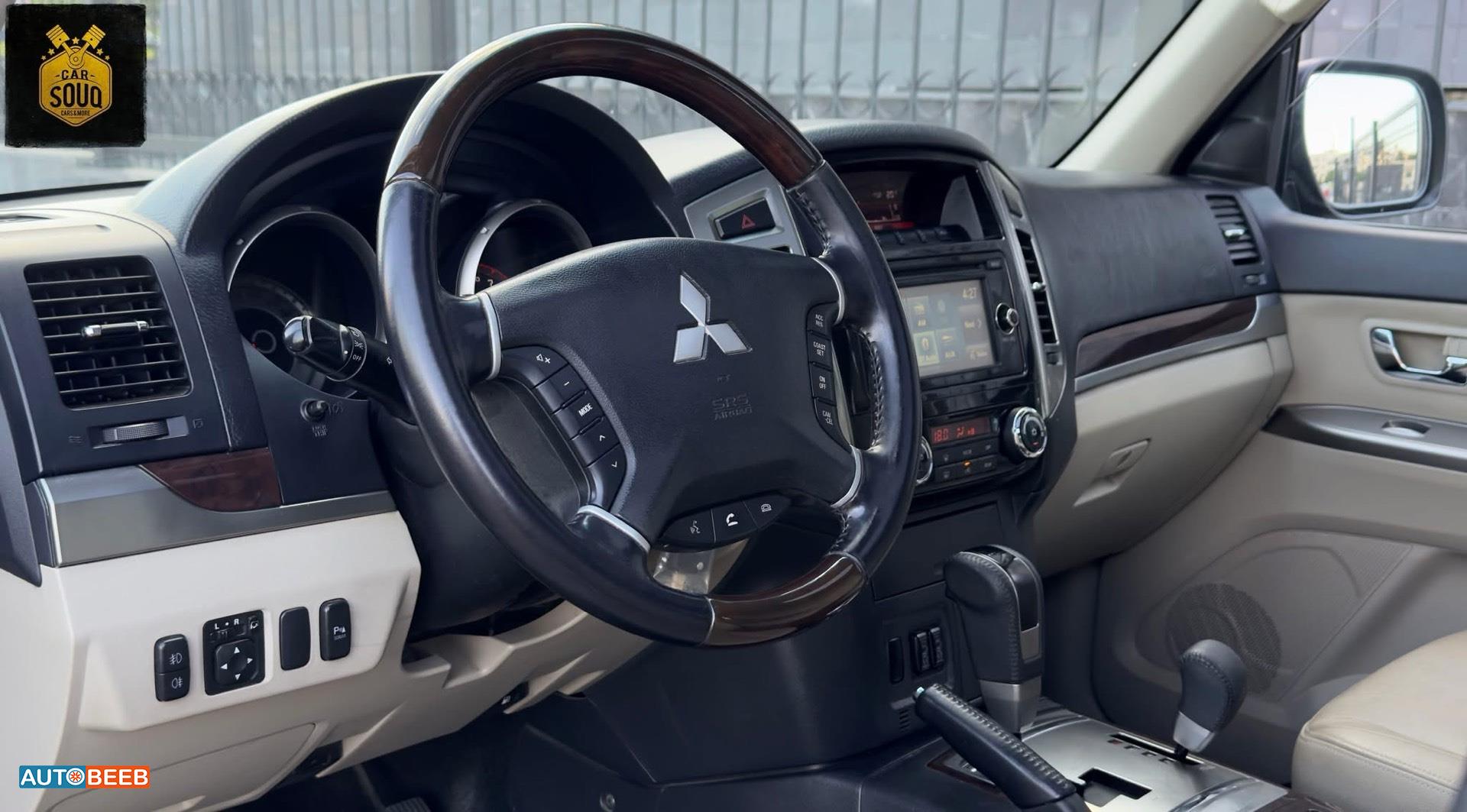 Mitsubishi Pajero 2016