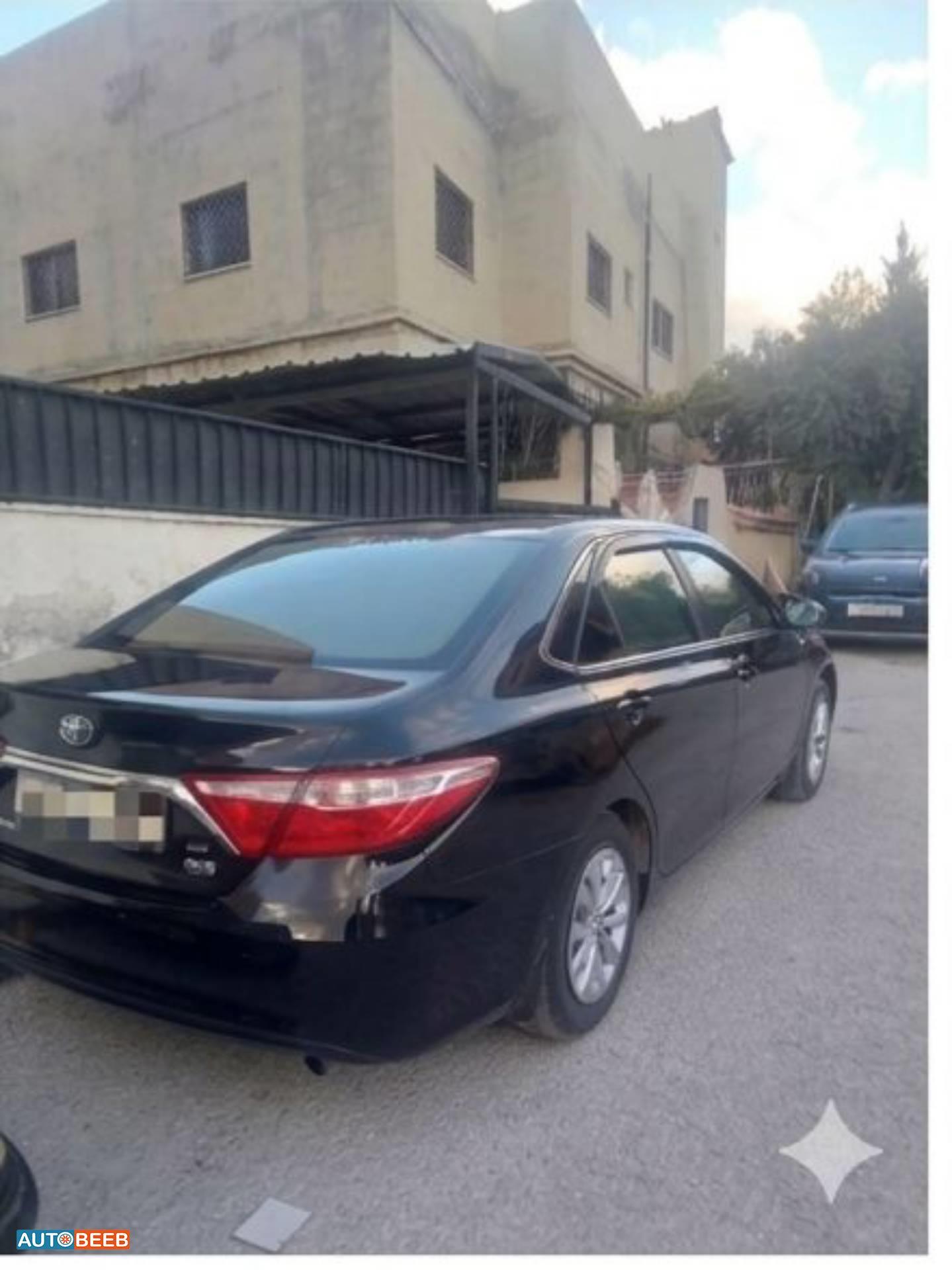 تويوتا كامري 2016