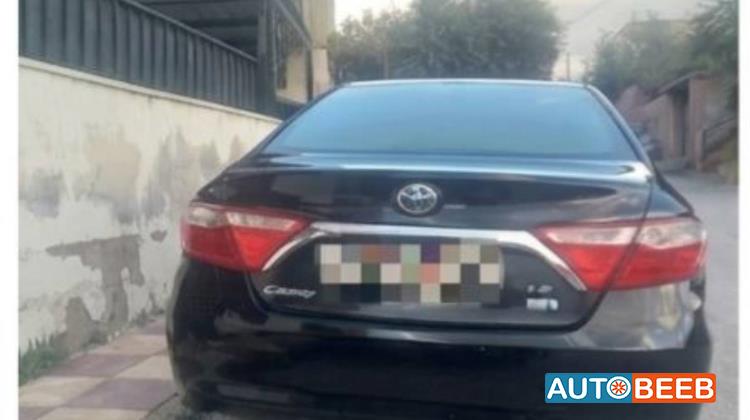 تويوتا كامري 2016