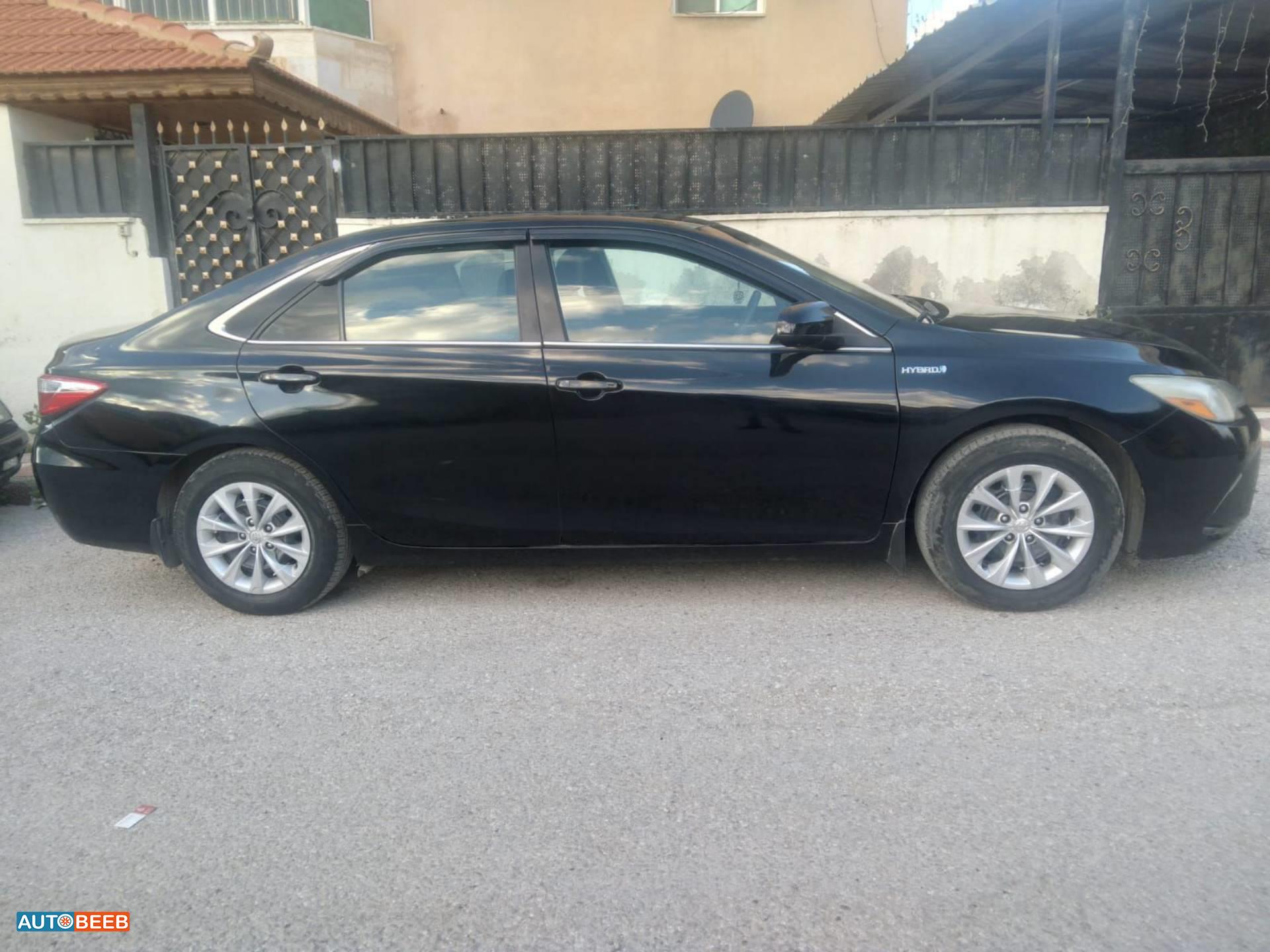 تويوتا كامري 2016