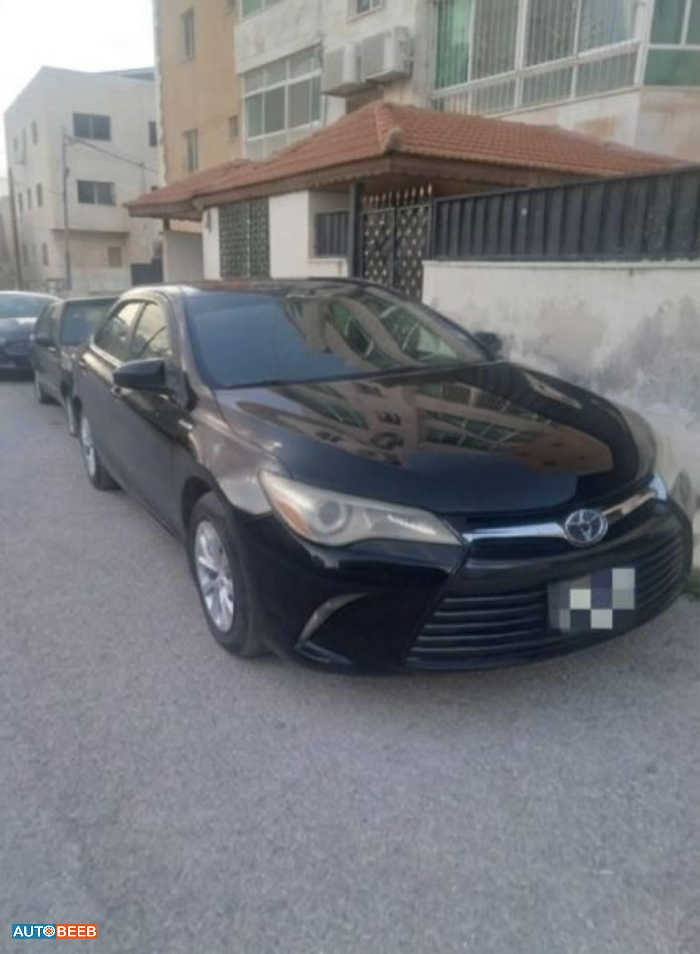 تويوتا كامري 2016