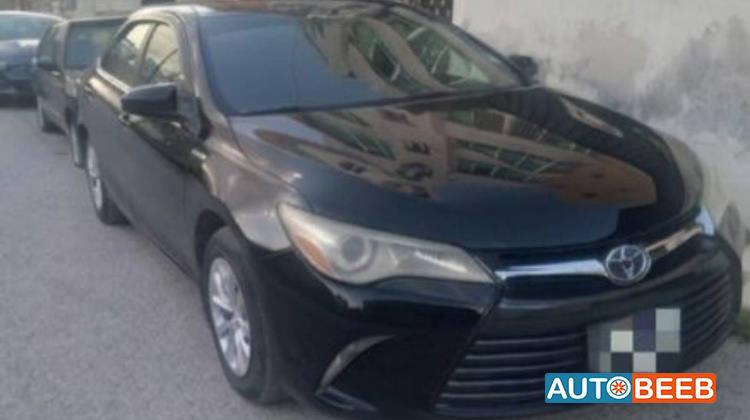 تويوتا كامري 2016