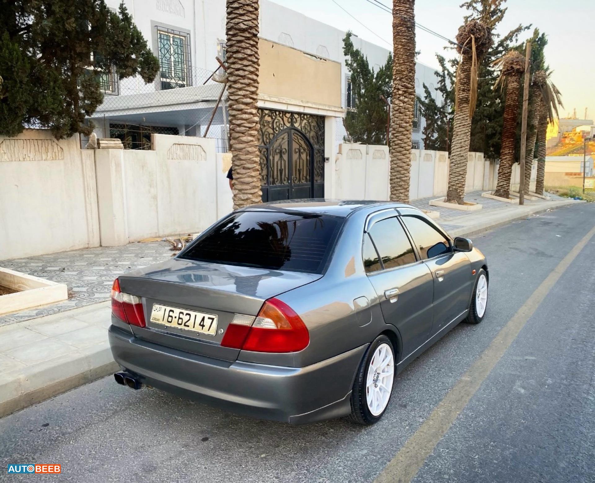 ميتسوبيشي لانسر 2000