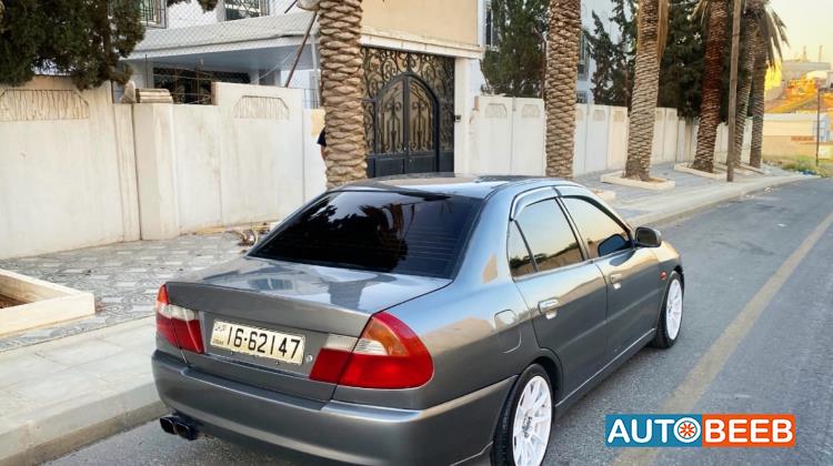ميتسوبيشي لانسر 2000