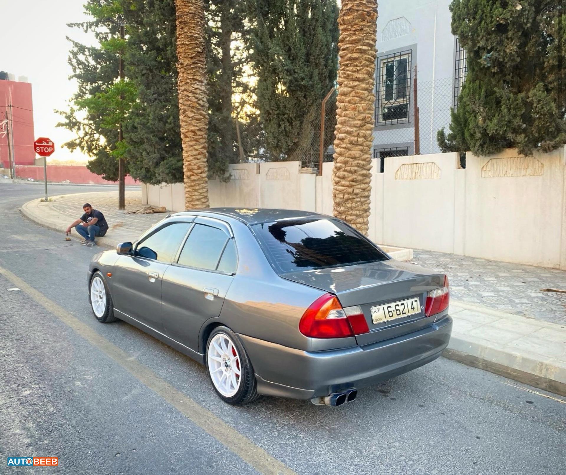 ميتسوبيشي لانسر 2000