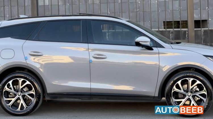 BYD Tang 2025