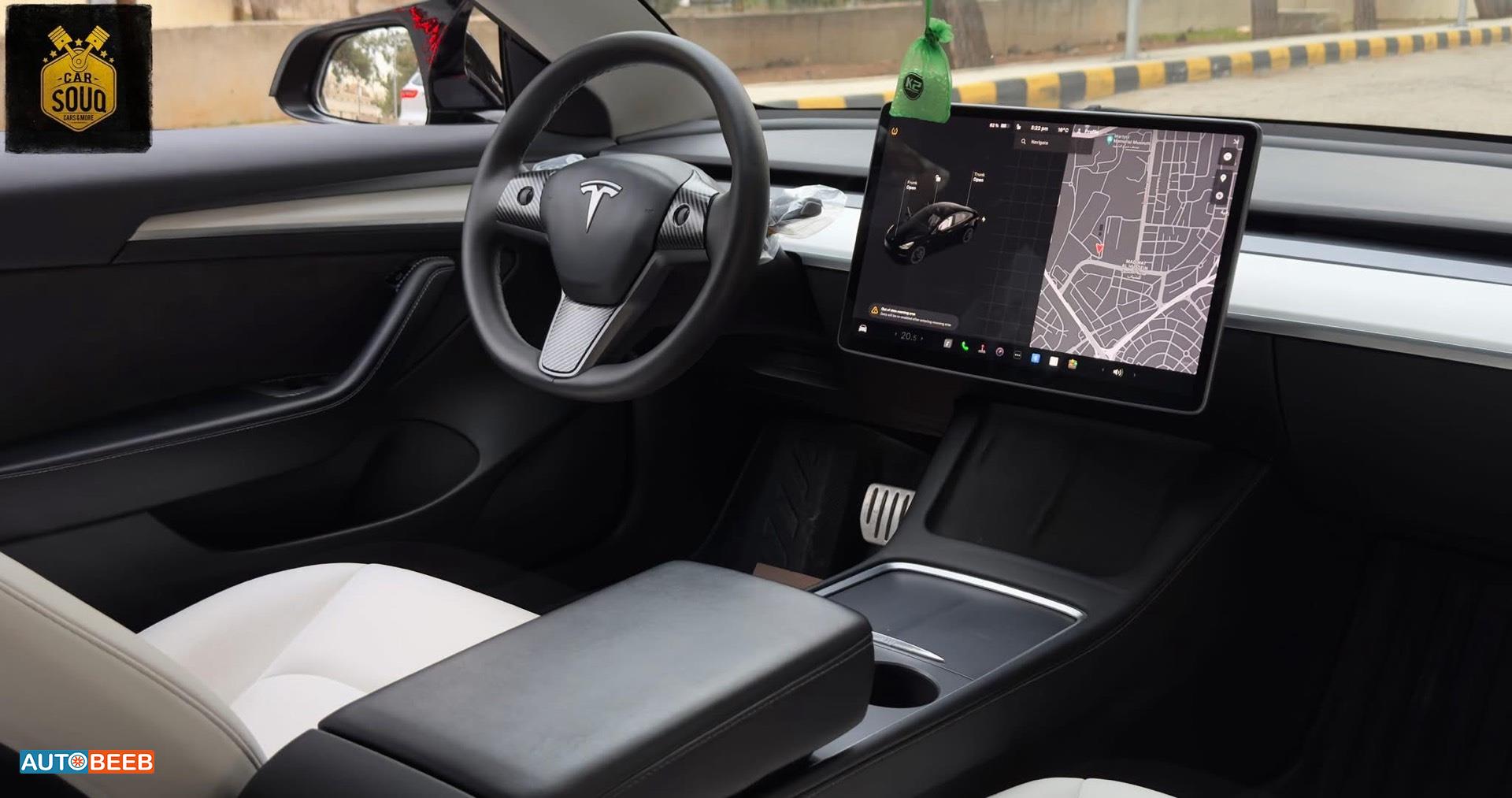 Tesla 3 2023