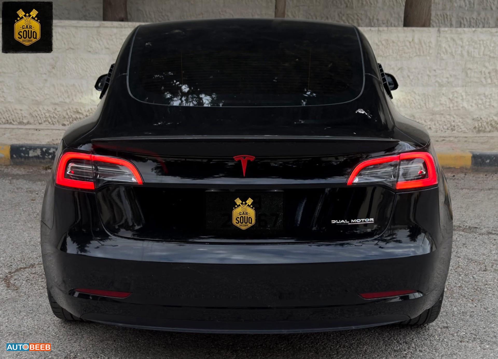 Tesla 3 2023