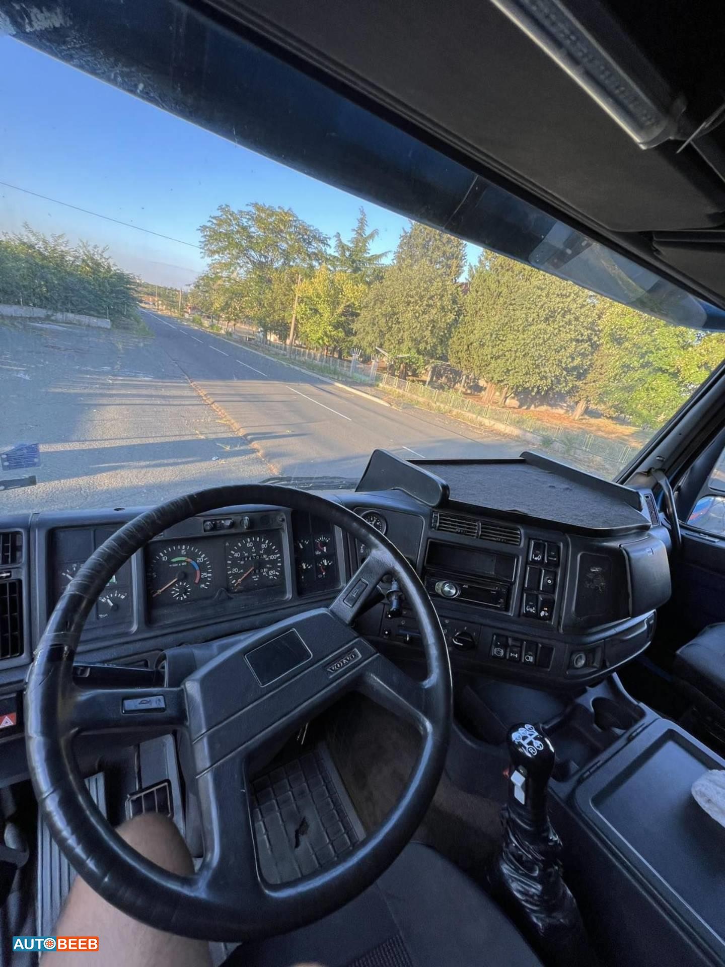 Tipper Volvo 1995