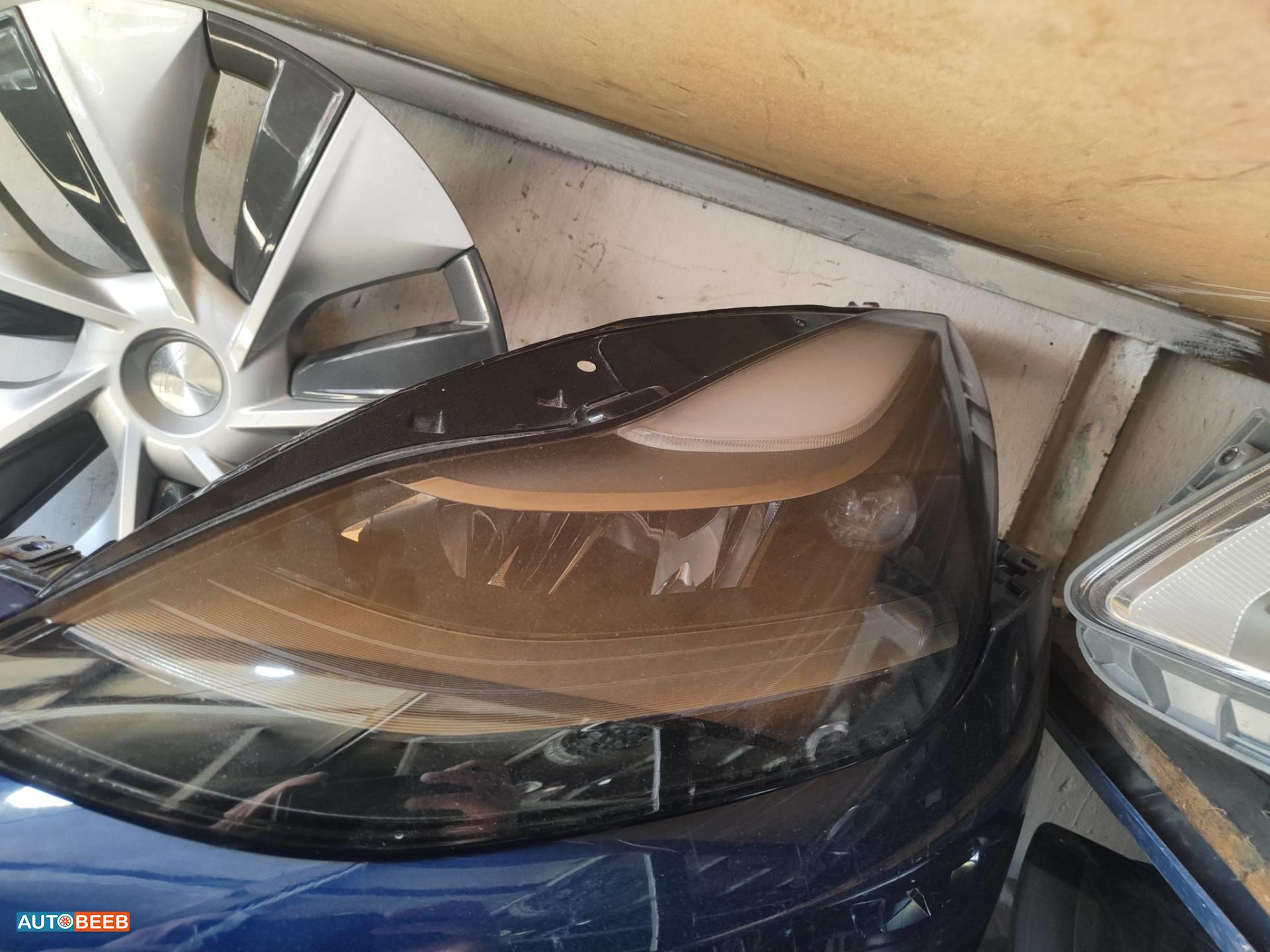 Lights Front light Tesla Y