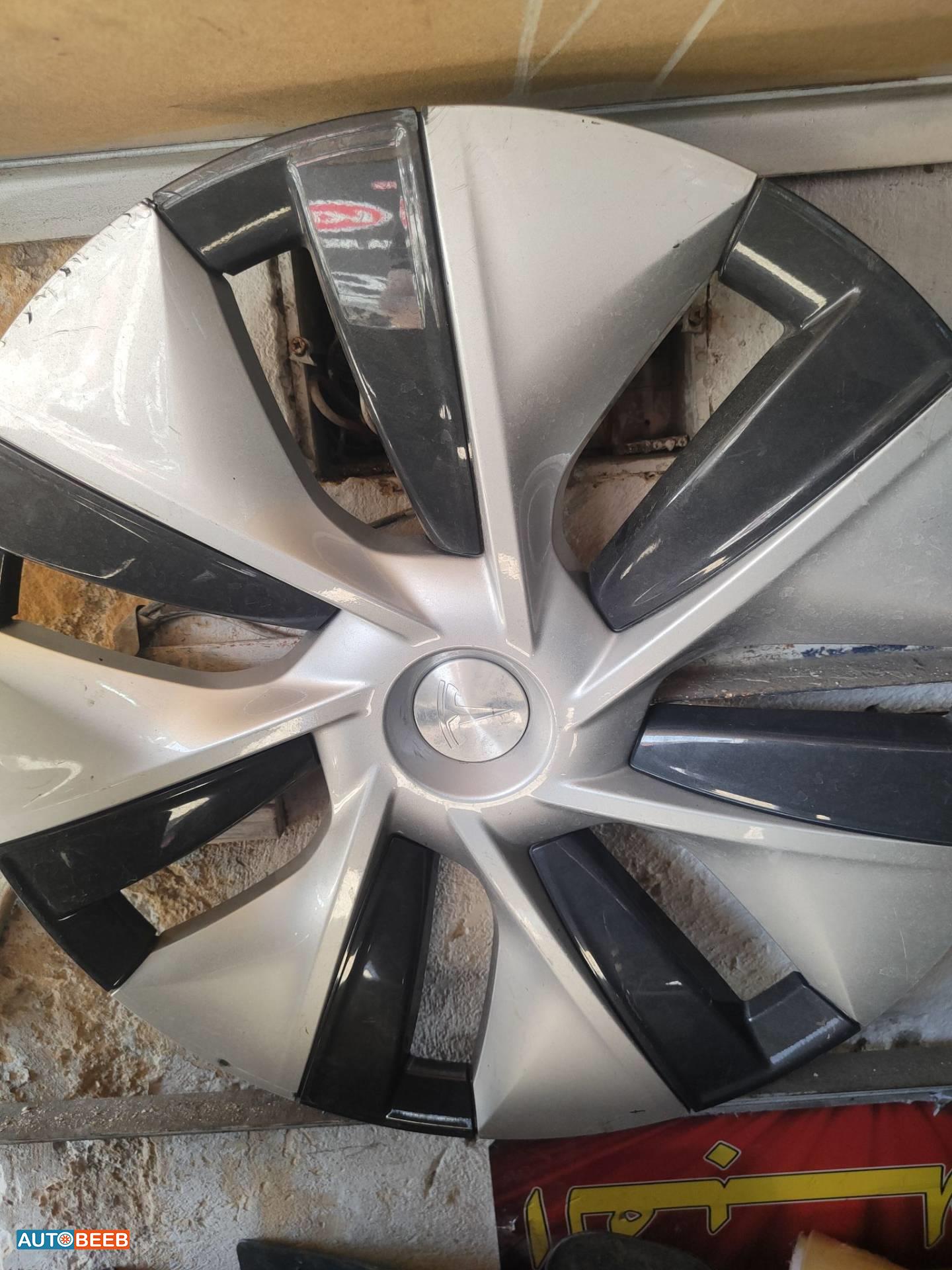 Wheel and Rims Wheel Covers  Tesla Y
