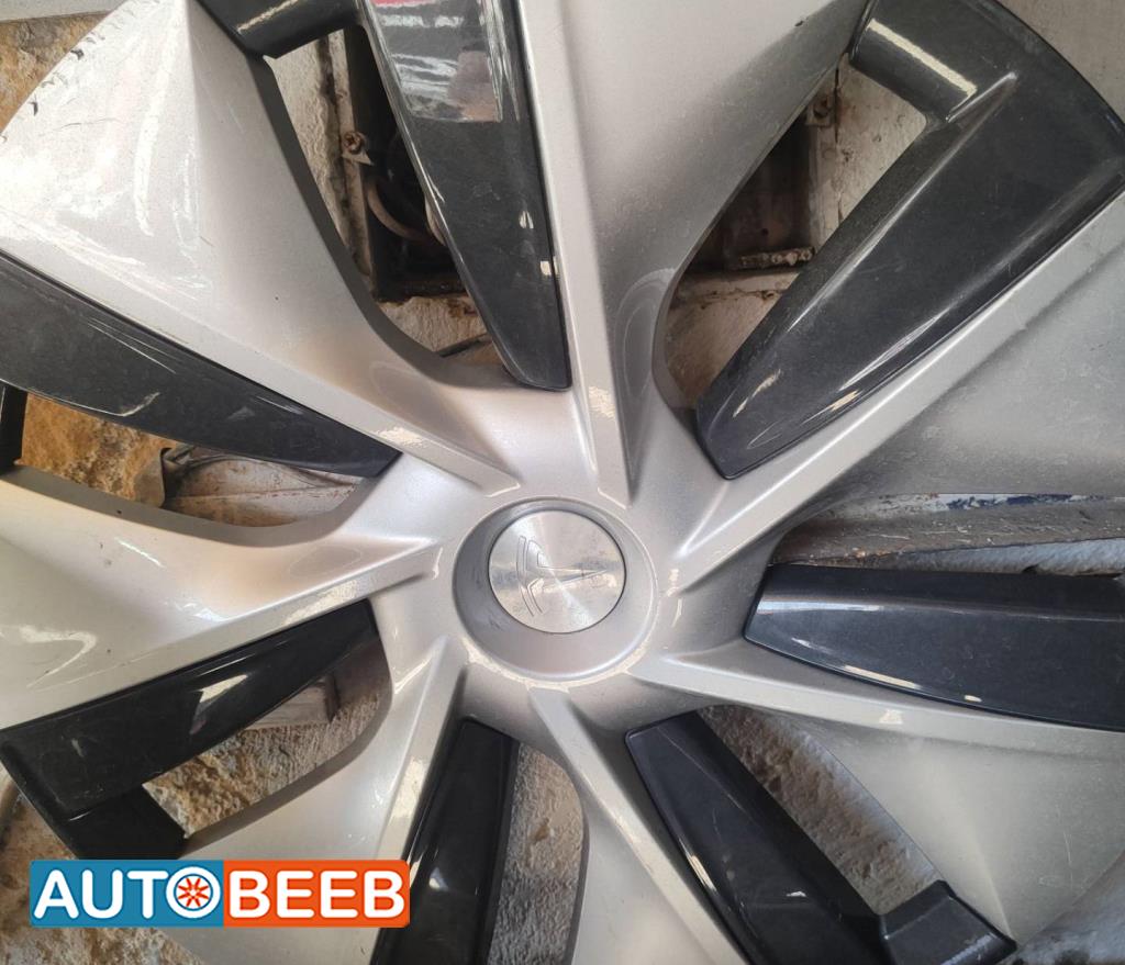 Wheel and Rims Wheel Covers  Tesla Y
