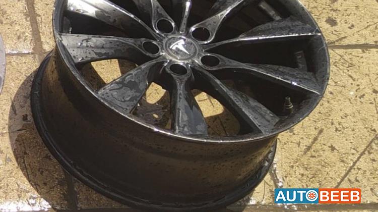Wheel and Rims Rims Tesla 3