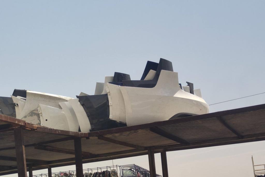 Body  Bumper Tesla 3