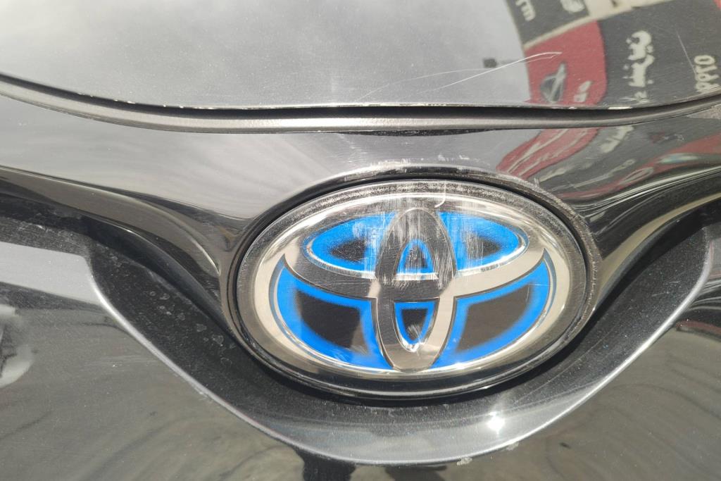 Body  Emblems Toyota CHR