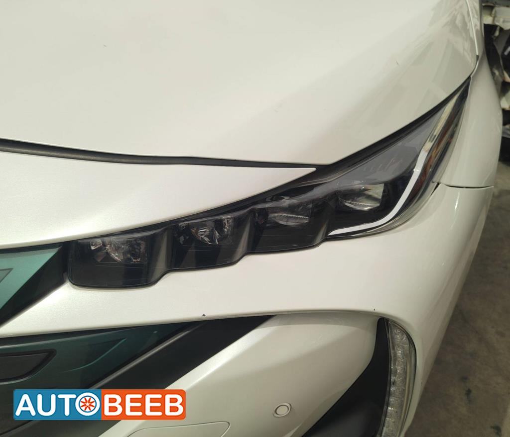 Lights Front light Toyota Prius