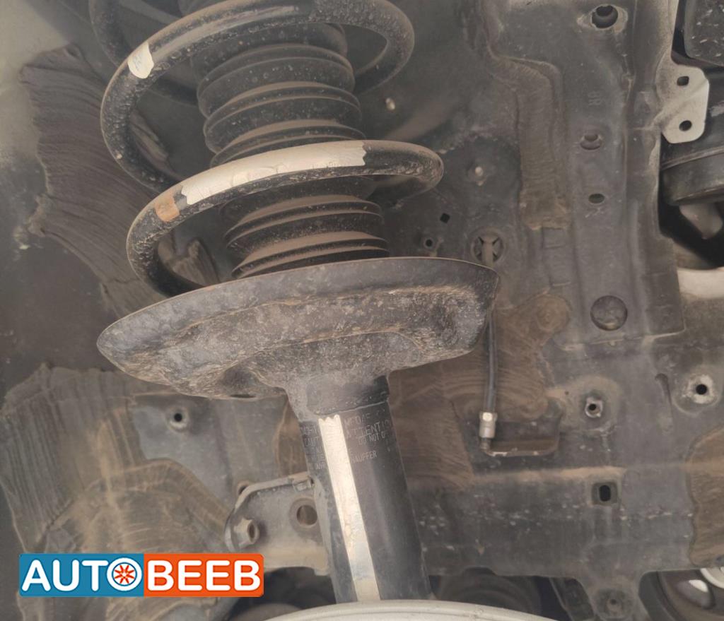  Shock Absorber Toyota Camry