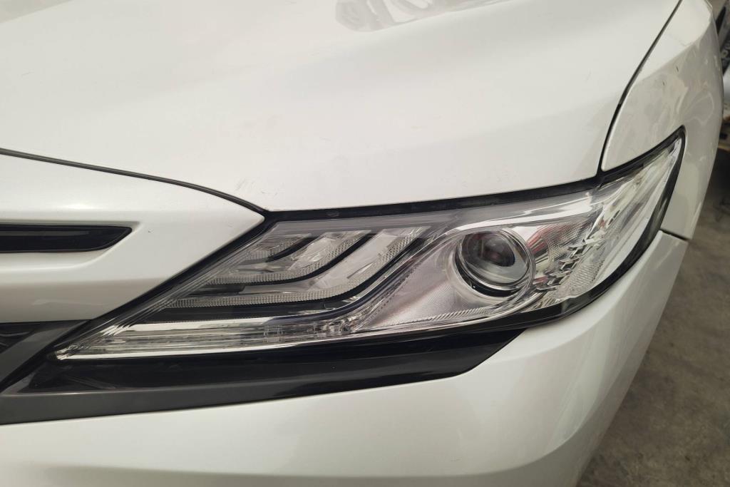 Lights Front light Toyota Camry