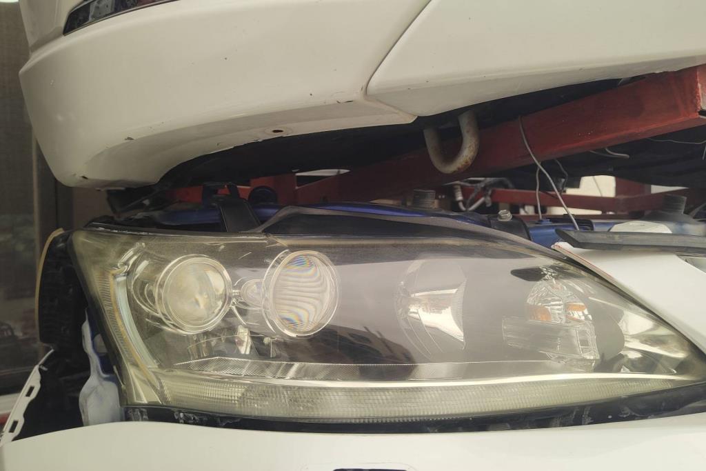 Lights Front light Lexus CT200