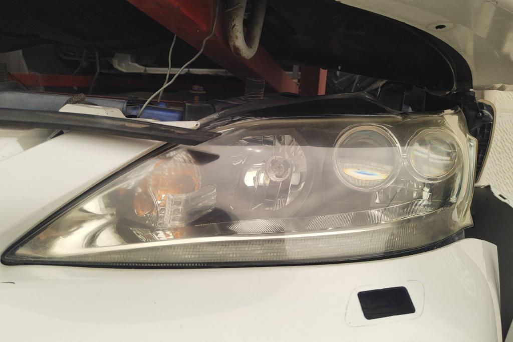 Lights Front light Lexus CT200