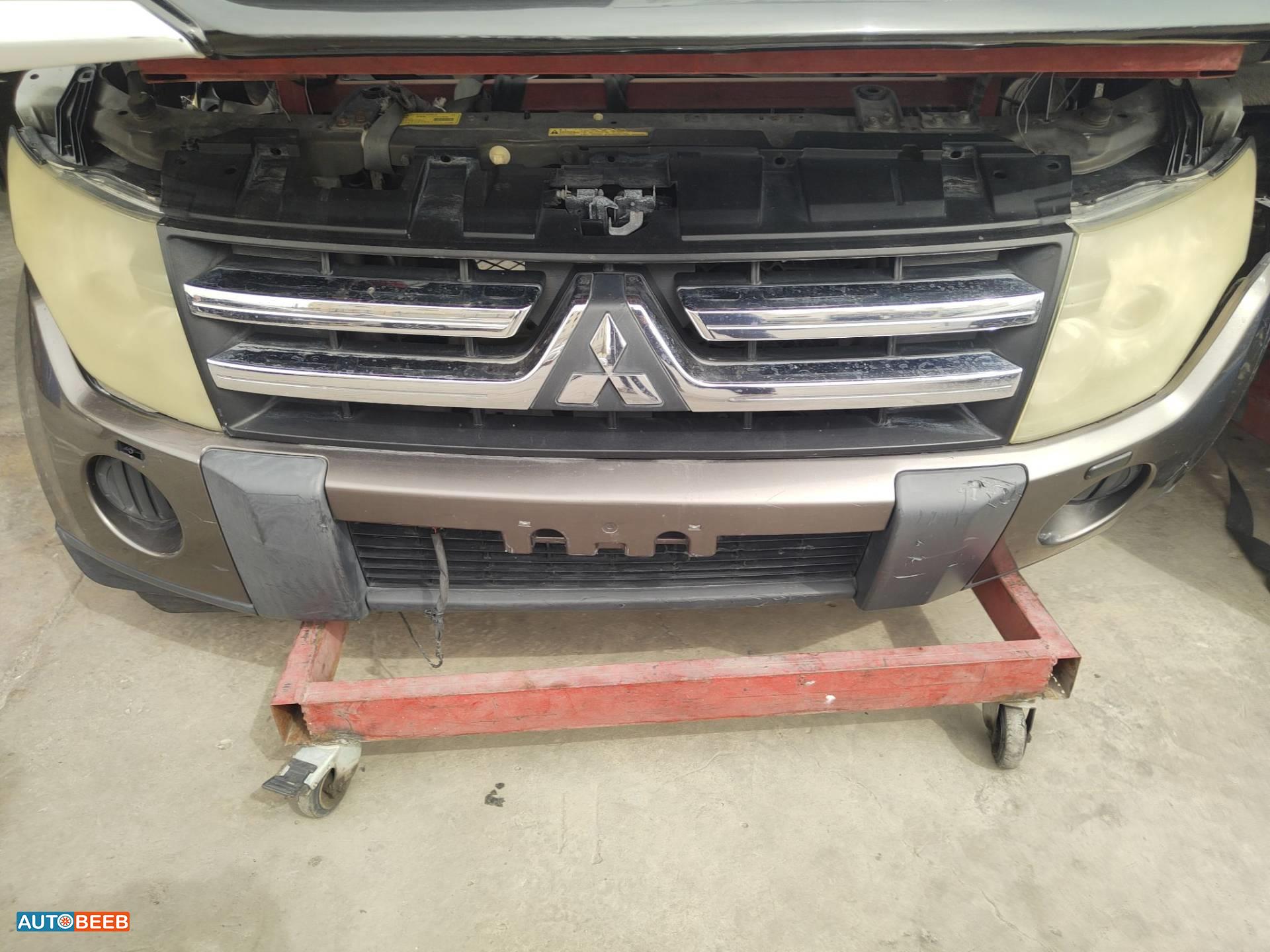 Body  Bumper Mitsubishi Pajero
