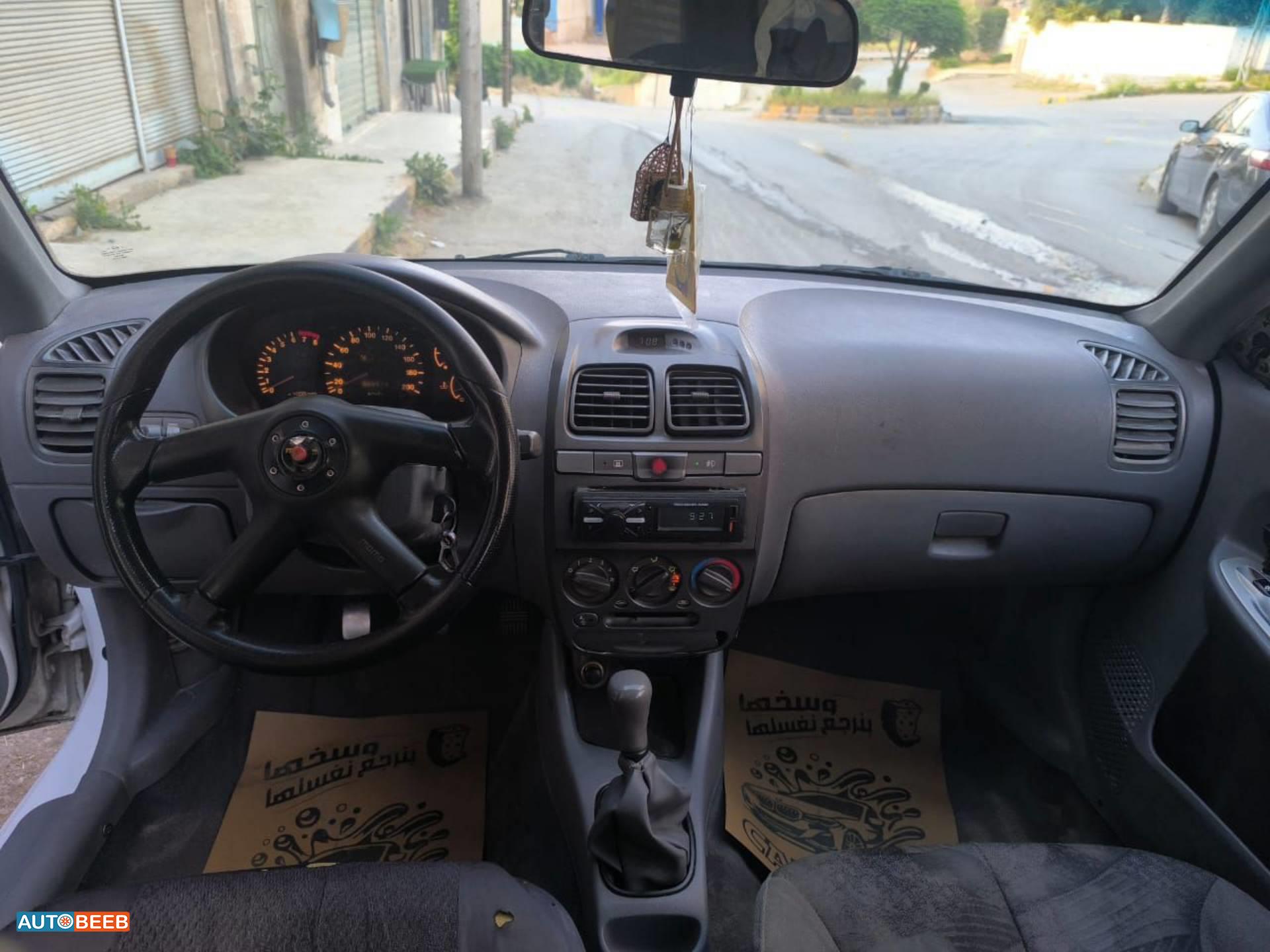 Hyundai Verna 1999