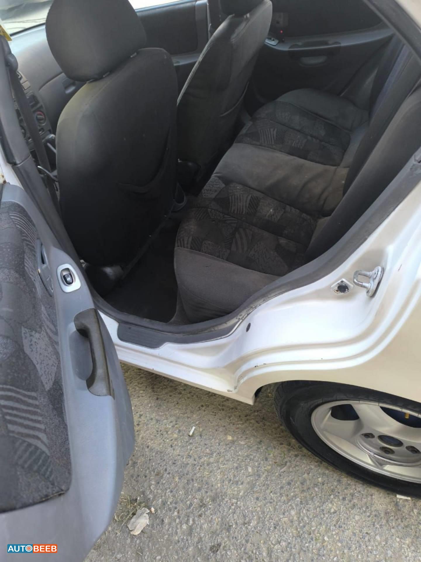 Hyundai Verna 1999