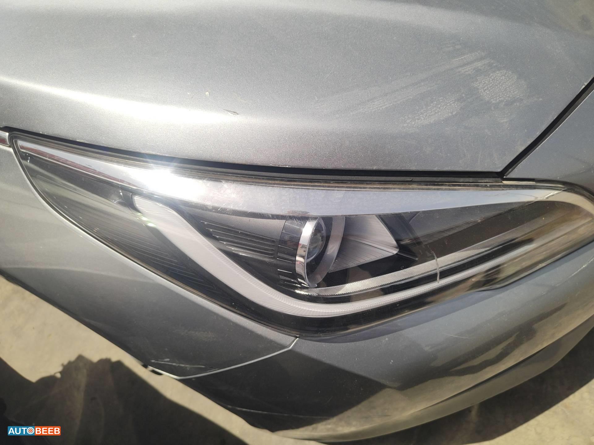 Lights Front light Hyundai Sonata