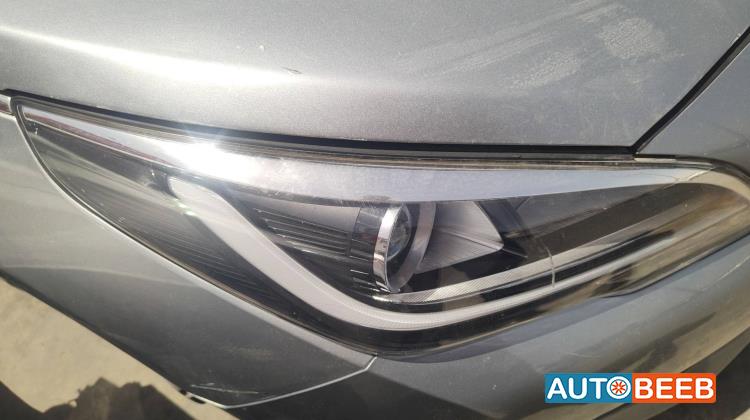 Lights Front light Hyundai Sonata