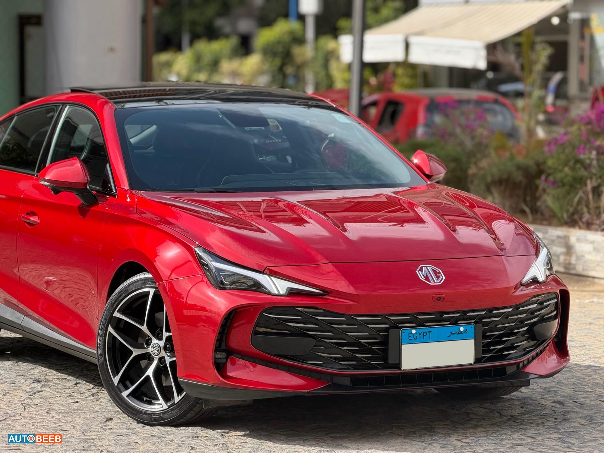 ام جي MG7 2025