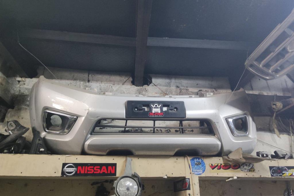 Body  Bumper Nissan Navara