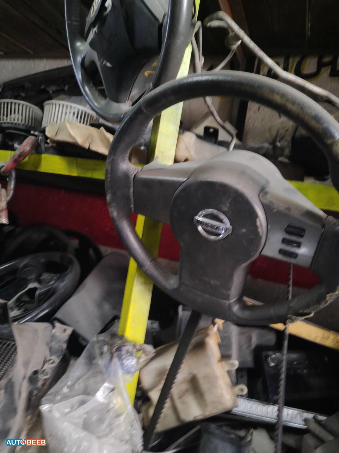 Cabin  Steering Wheel Nissan Navara