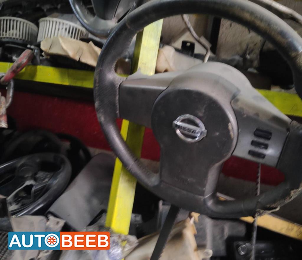 Cabin  Steering Wheel Nissan Navara